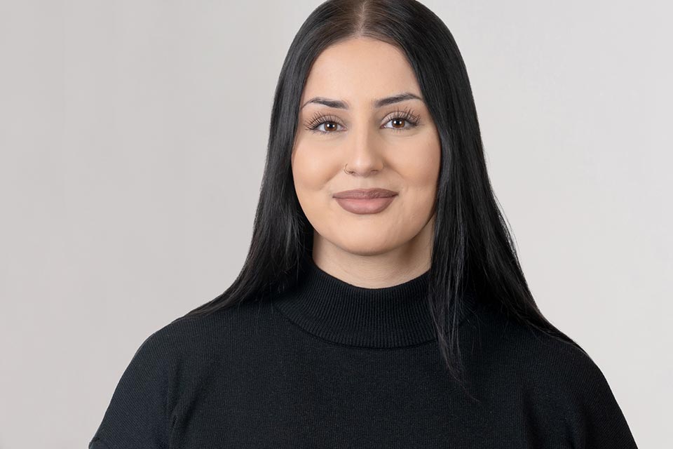 Porträt&nbsp;Aleyna Aydogan,&nbsp;Stv. Leiterin Tagesstruktur