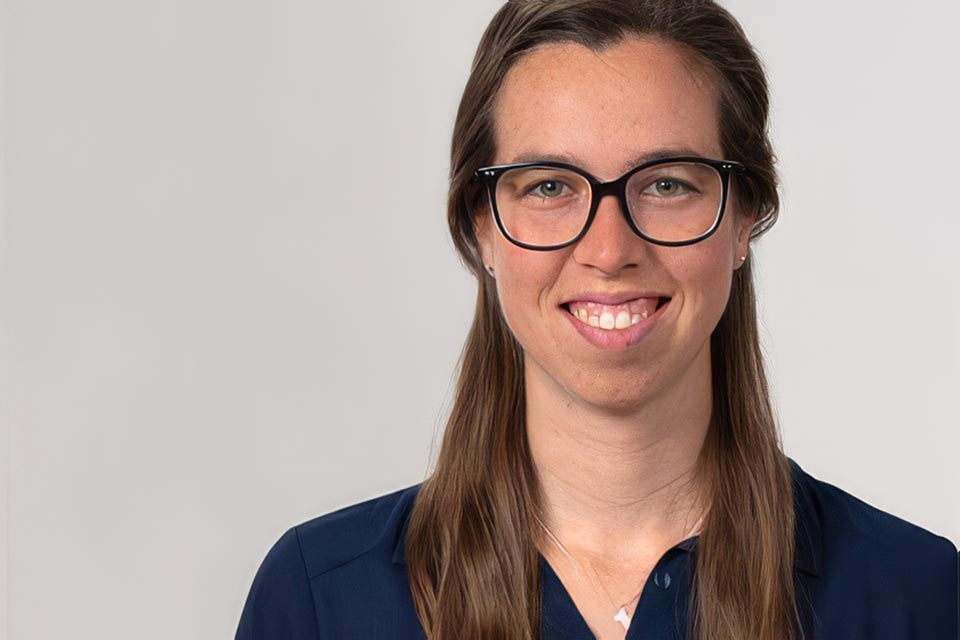 Porträt&nbsp;Luzia Büchler,&nbsp;Leiterin Steuern